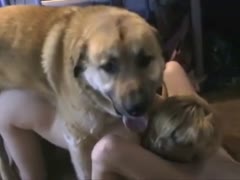 Sisters and their common sex with dog 